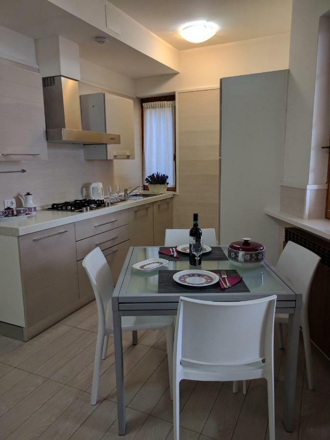 Gina'S Apartment 里瓦迪索尔托 外观 照片
